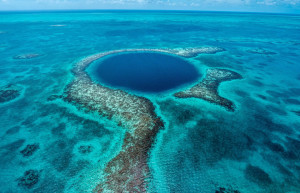 Большая голубая дыра (Great Blue Hole) — Белиз | Место № 1